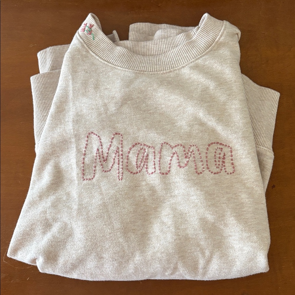 Beige "Mama" Crewneck Sweatshirt